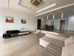 Lakepoint Condominium (D22), Condominium #522324211